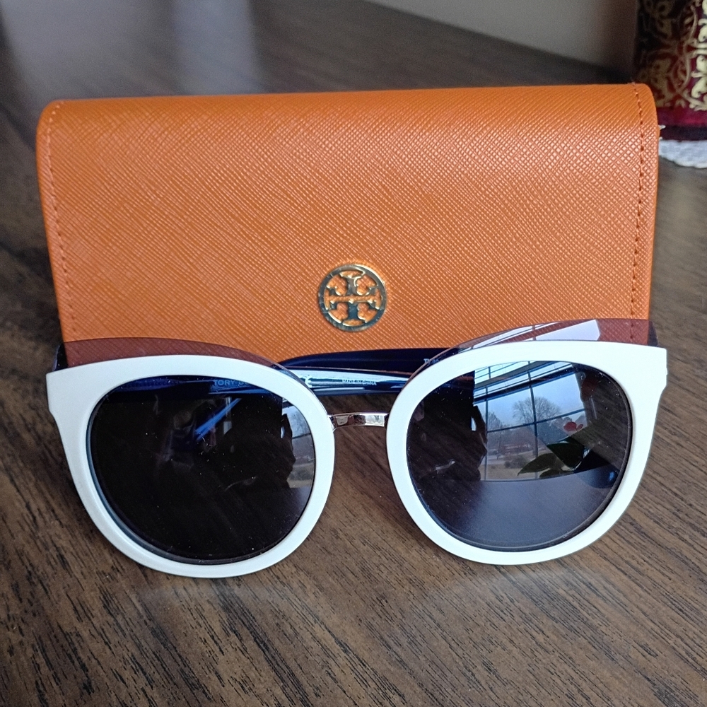 Tory Burch White With Blue Lenses Sunglasses